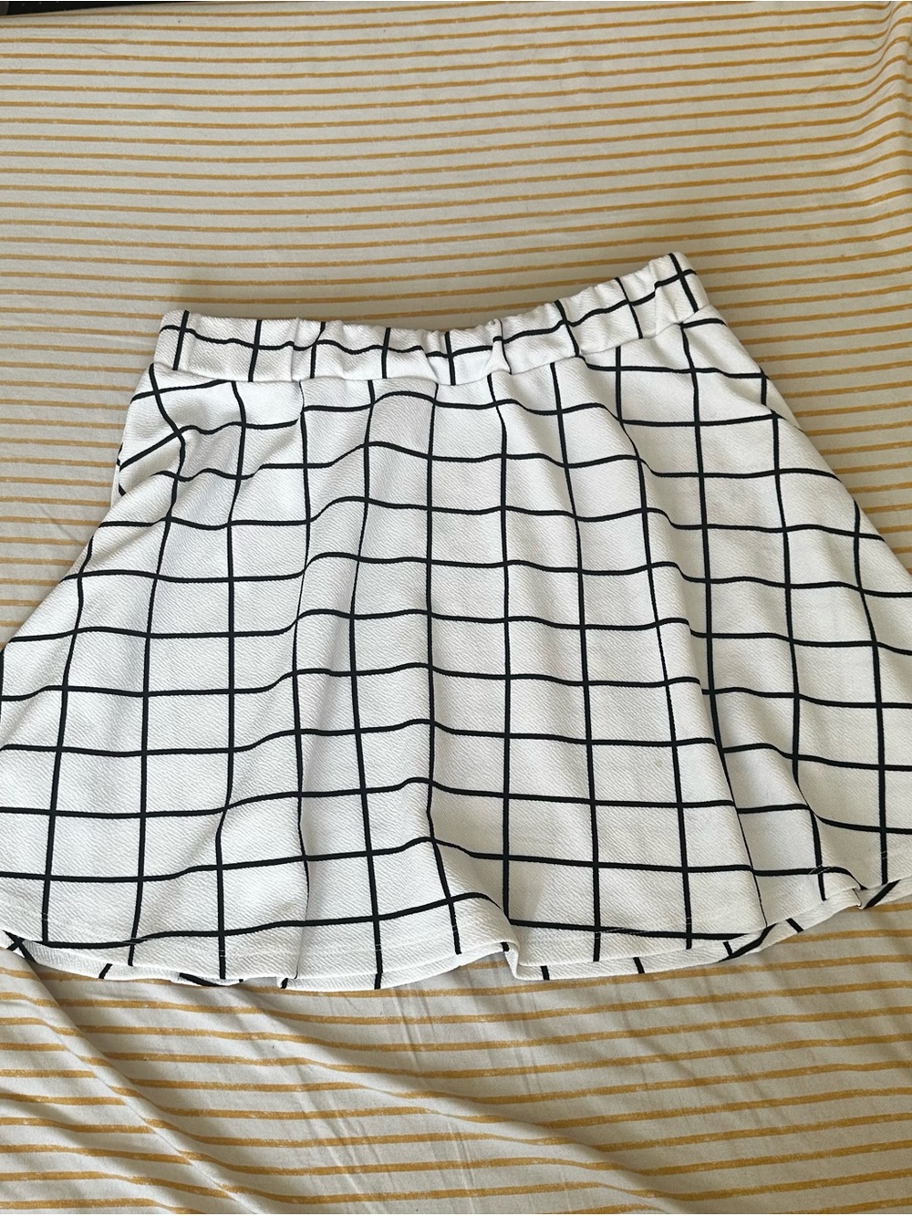 White & Black Grid Print Mini Skirt